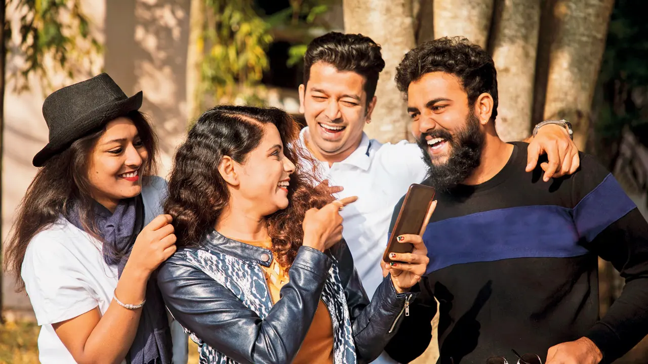 Strike a balance between online and real-life relationships to steer clear of overdependence on social media. Representation pics/istock