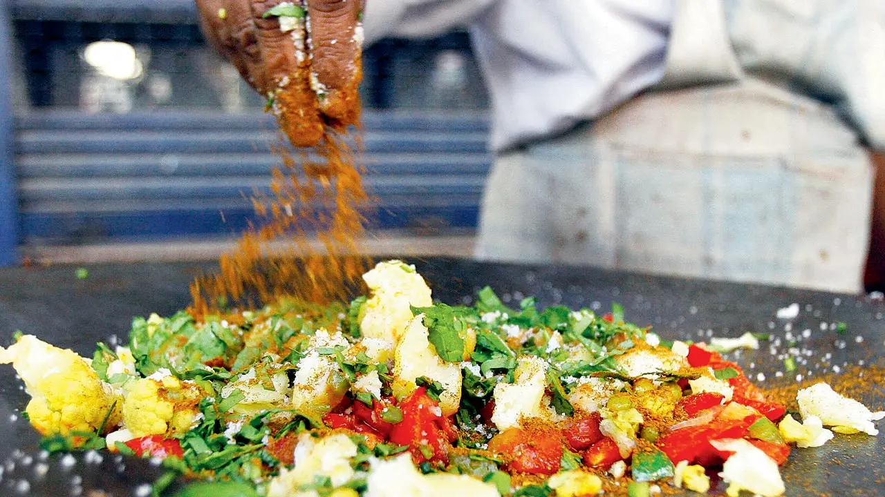 Ghatkopar
At a seven-minute walk from this station is a 100 per cent vegetarian street food hub, the Khau Galli, with most dishes below R100. It’s especially famous for Gujarati and Jain delicacies
Read full story: Your guide to exploring the city via Mumbai Metro