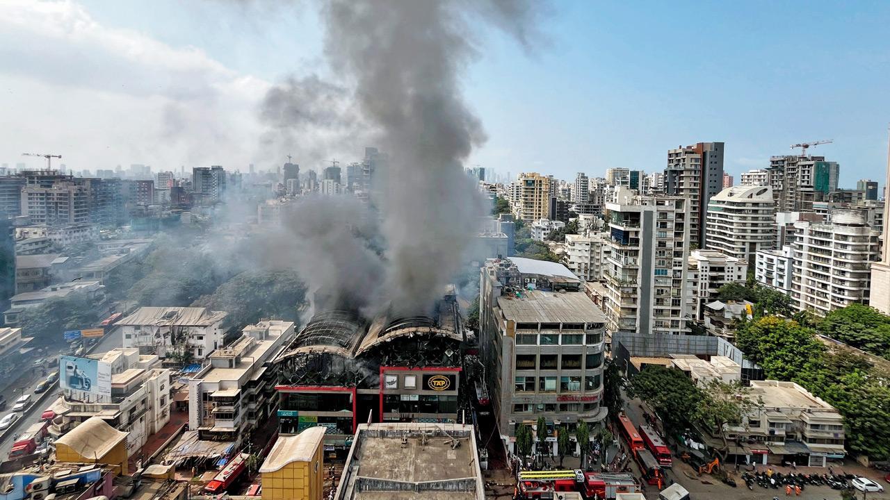 Mumbai: From terrace to basement, Bandra mall was a fire trap
