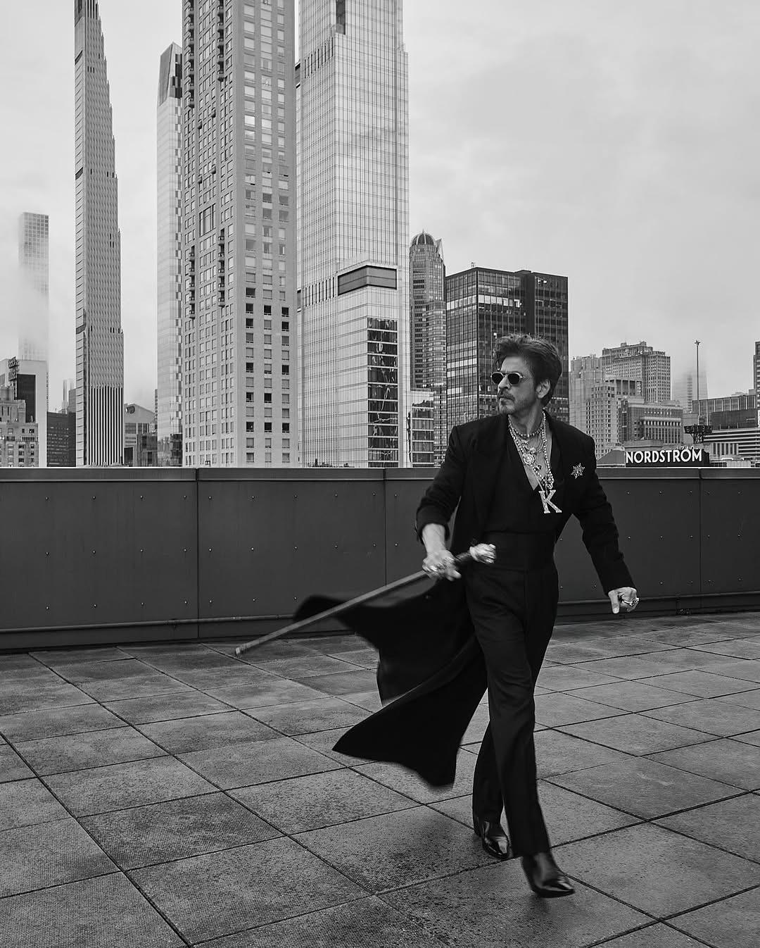 One of the biggest appearances of this year’s Met Gala was by none other than King Khan, who, in a custom black Sabyasachi suit, surely marked history as he became the first Bollywood actor to walk the carpet