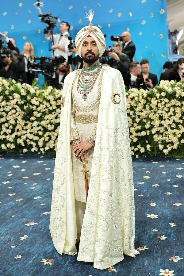 Diljit Dosanjh also made his Met Gala debut this year in a custom Prabal Gurung outfit. His look, which included an ivory sherwani-inspired suit with a sword, turban, and grand cape, paid tribute to Patiala's Maharaja Bhupinder Singh