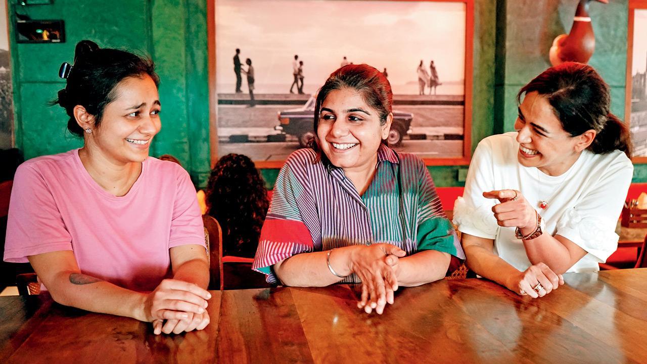 Explore this desi food-focused resto bar in Andheri