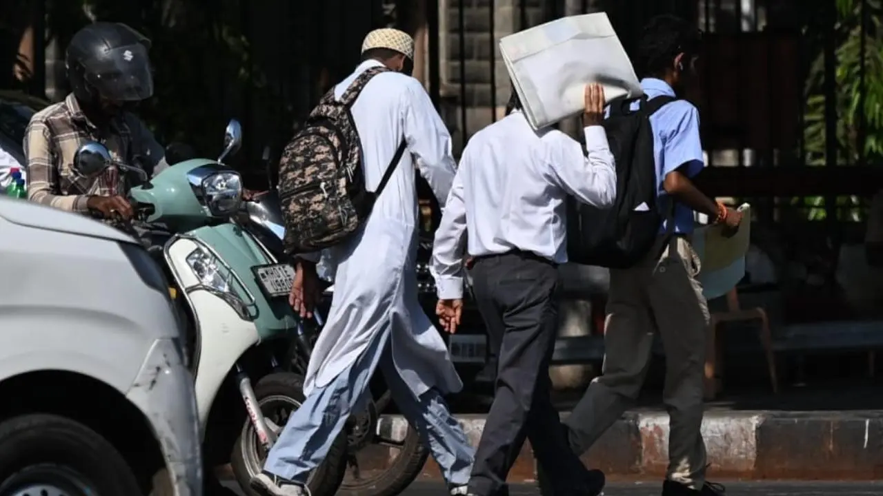 Mumbai weather updates: City swelters under heat and humidity, AQI remains good