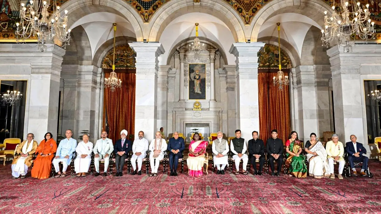 In Photos: President Murmu presents Padma Awards to recipients
