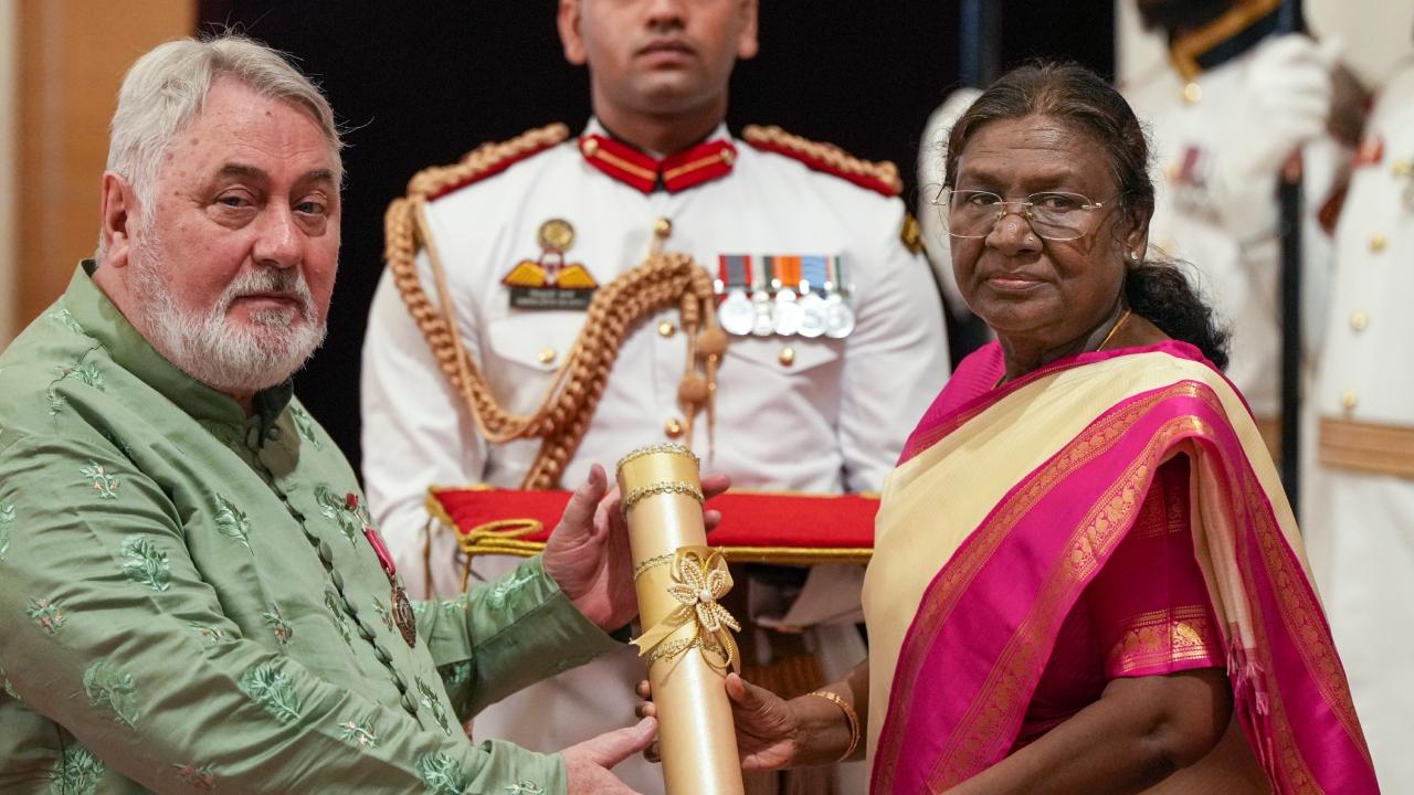The awards are given in various disciplines and fields such as art, social work, public affairs, science and engineering, trade and industry, medicine, literature and education, sports and civil service, among others