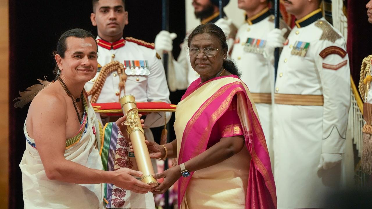 Noted theatre artist and acting coach Barry John, folk musician and noted parai player Velu Aasan, businessman Sajjan Bhajanka, Dr Neerja Bhatla, scientist Ajay V Bhatt, writer Sant Ram Deswal, spiritual leader Acharya Jonas Mejetti, and Farooq Ahmad Mir were among the other Padma Shri awardees
