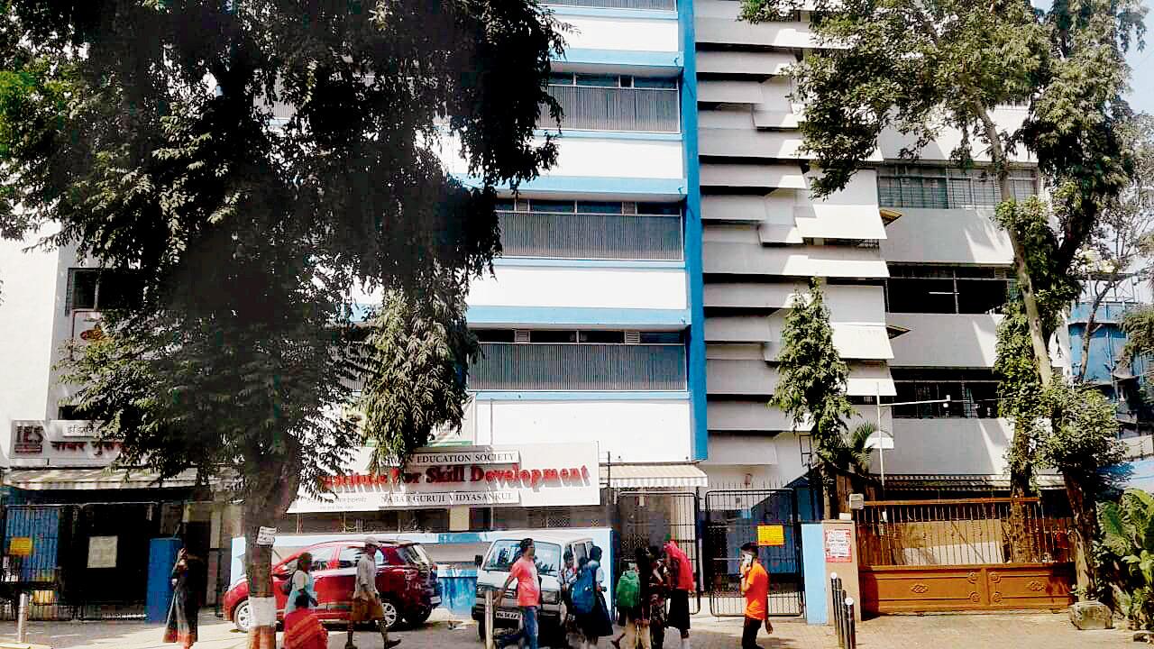 The Nabar Guruji Vidyalaya, which is run by the Indian Education Society, in Dadar. Pic/By Special Arrangement