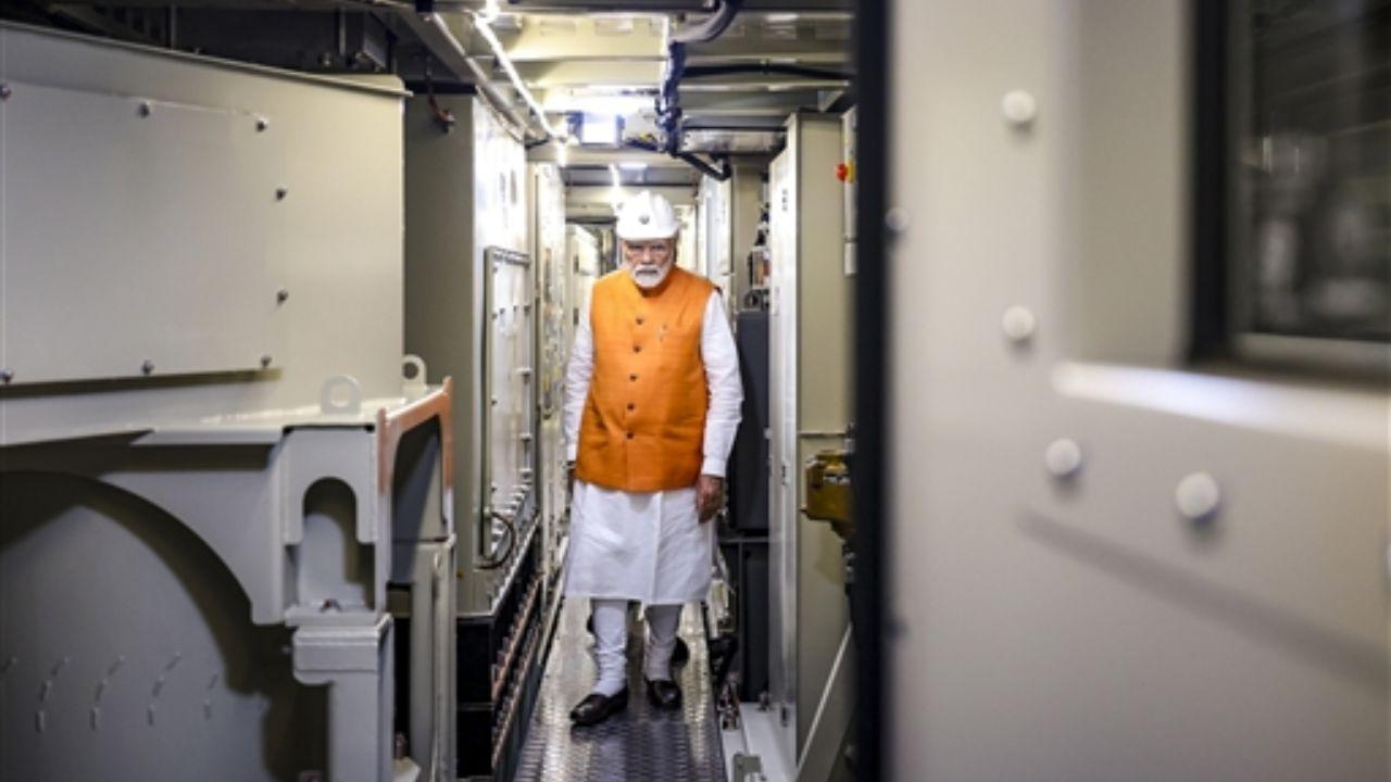 The newly launched Vande Bharat service between Sabarmati station in Ahmedabad and Veraval station will greatly benefit devotees traveling to the famous Somnath Temple in Gir Somnath district. PM Modi also announced that Gujarat has achieved 100 percent electrification of its railway lines