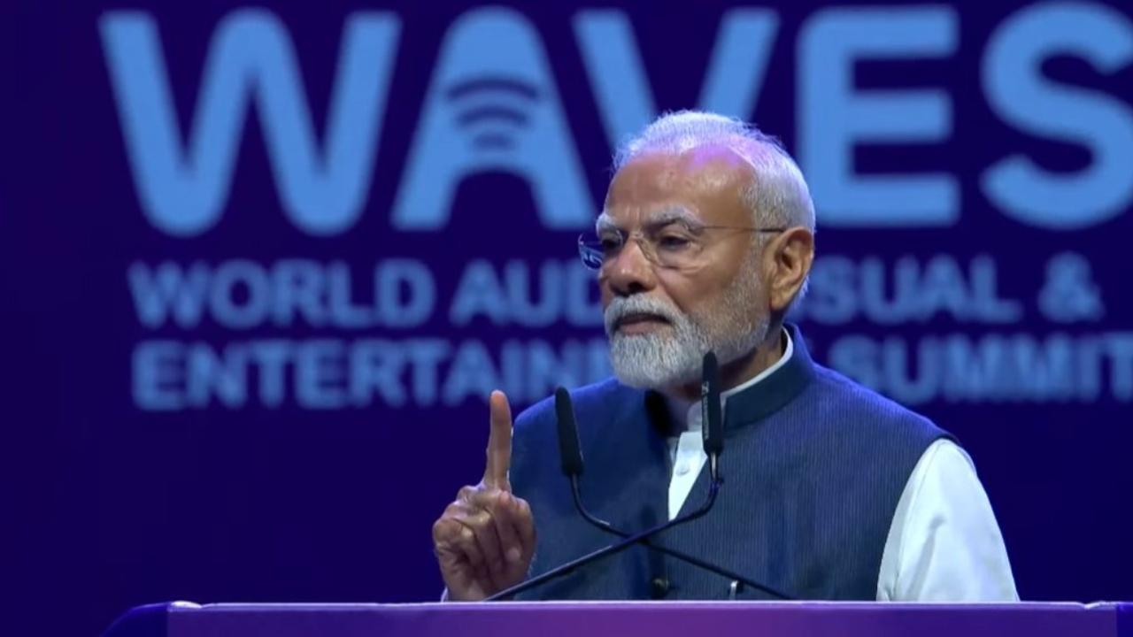 Lauding the WAVES Bazar initiative, he said it would encourage the innovators and creators