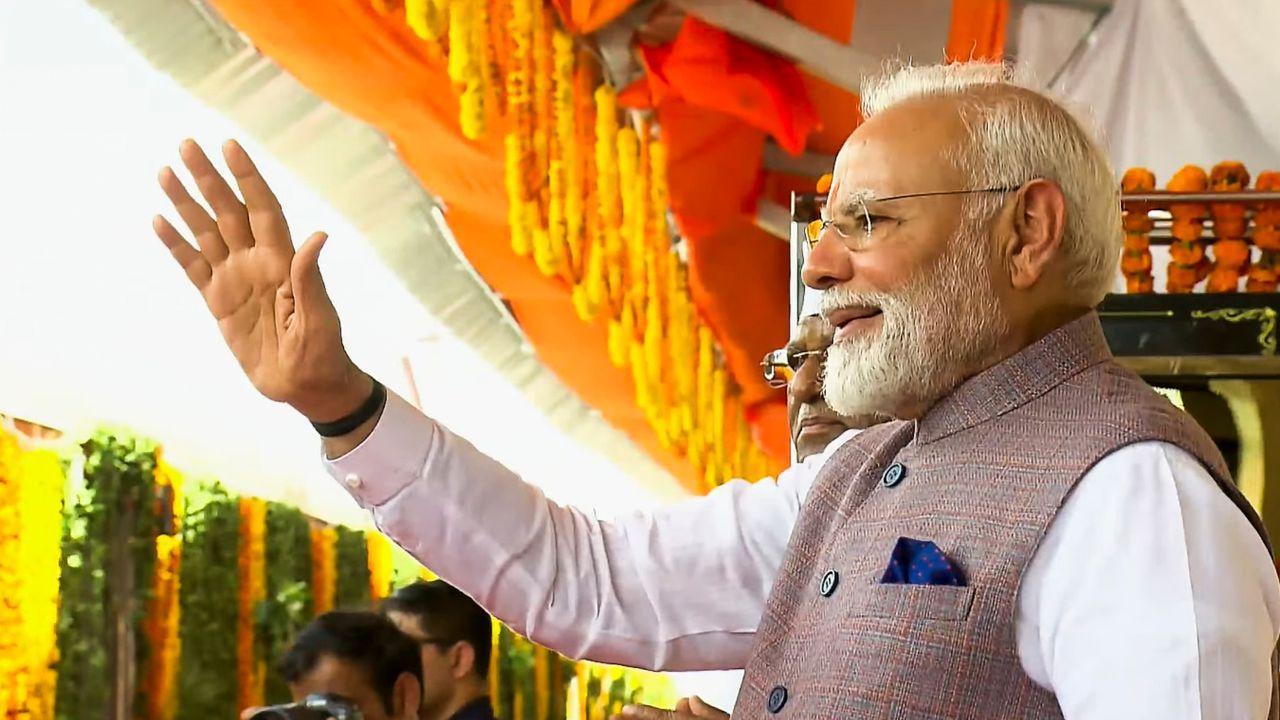 IN PHOTOS: PM flags off Bikaner-Mumbai Express, inaugurates Deshnoke station