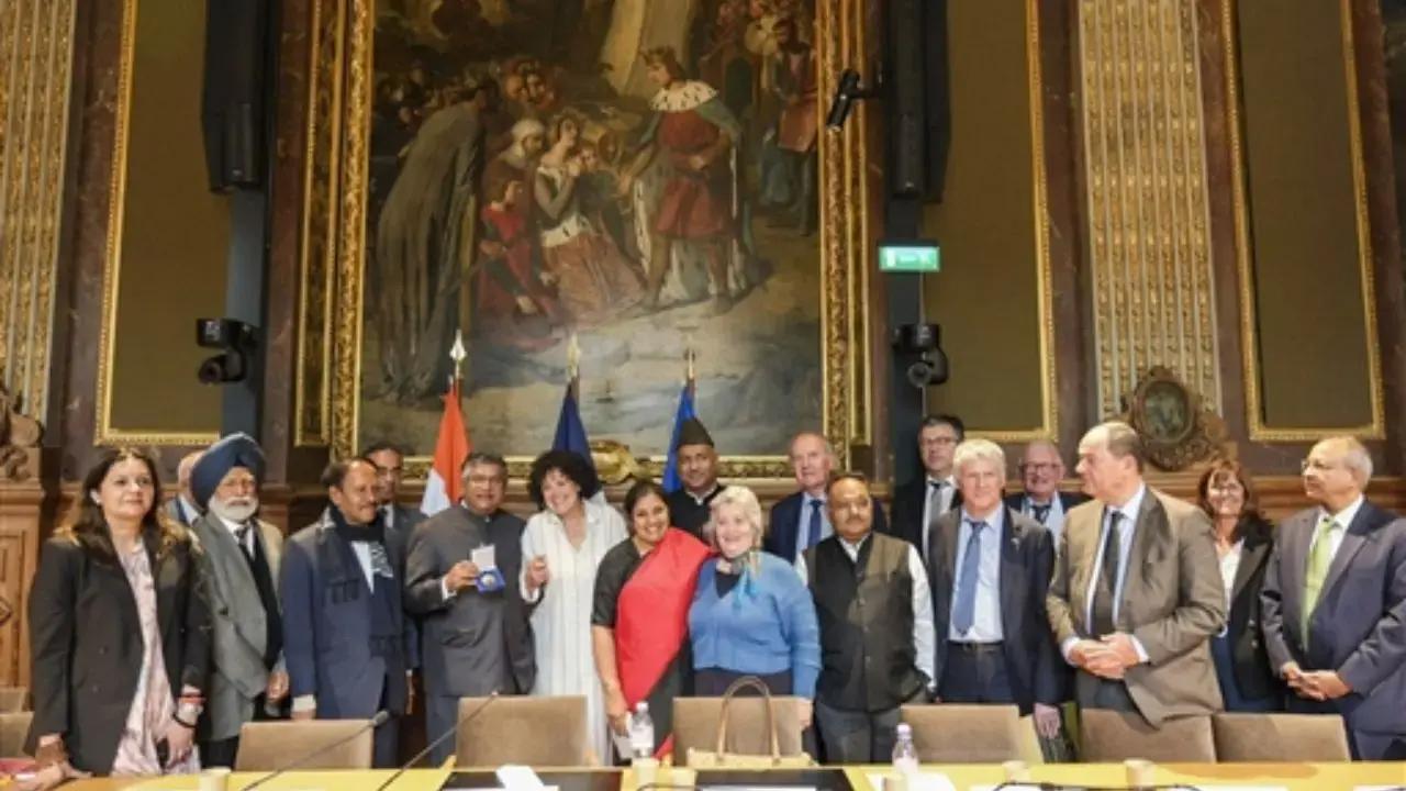 The Indian Embassy in France said that the members reaffirmed their strong ties and expressed united support for India's fight against terrorism