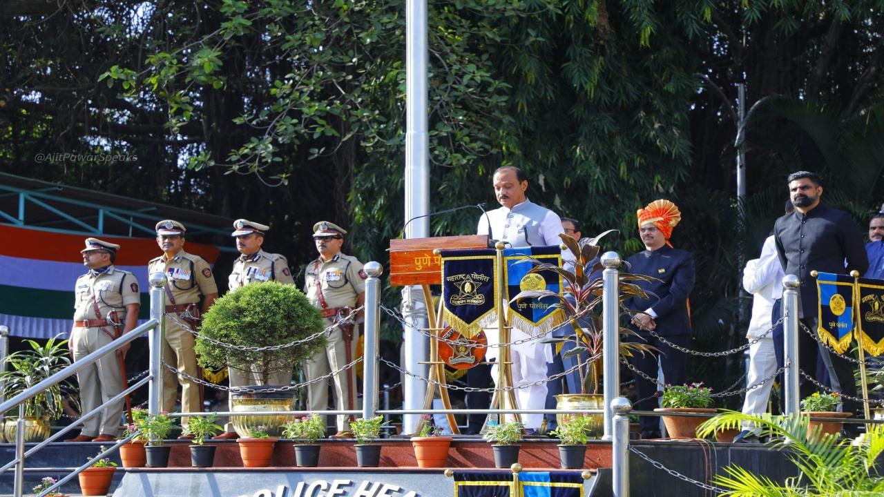 The Deputy CM also paid tributes to the martyrs of the Samyukta Maharashtra movement