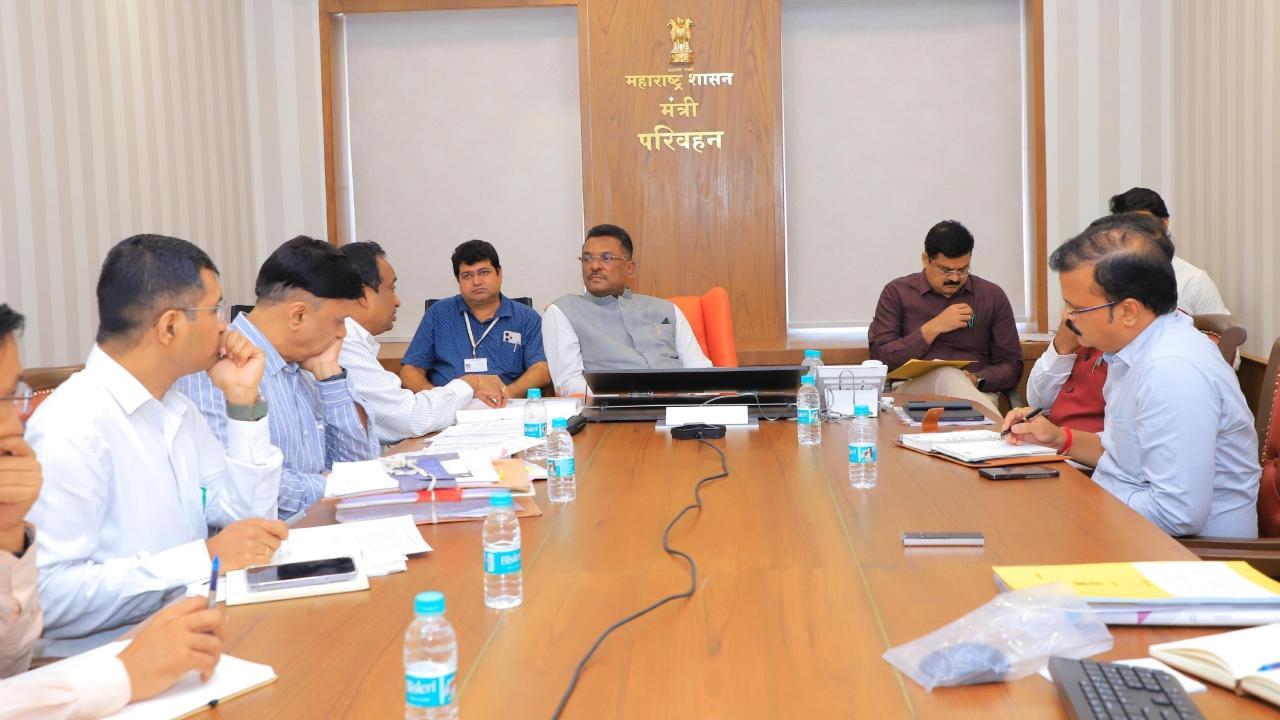 Fuel ban likely for vehicles without valid PUC, says Pratap Sarnaik