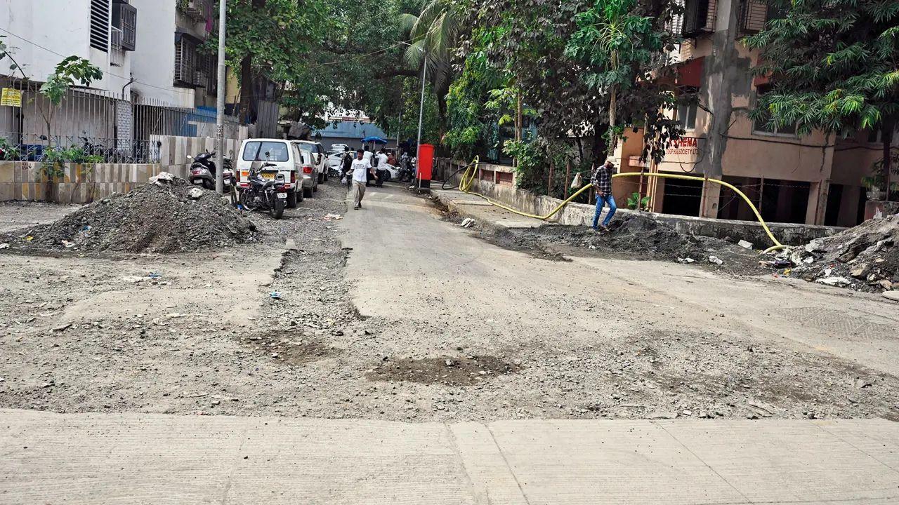 Only part of the road from Road No. 3 to Lane 2 has been concreted. The remaining stretch to PV Avasare Marg remains dug up