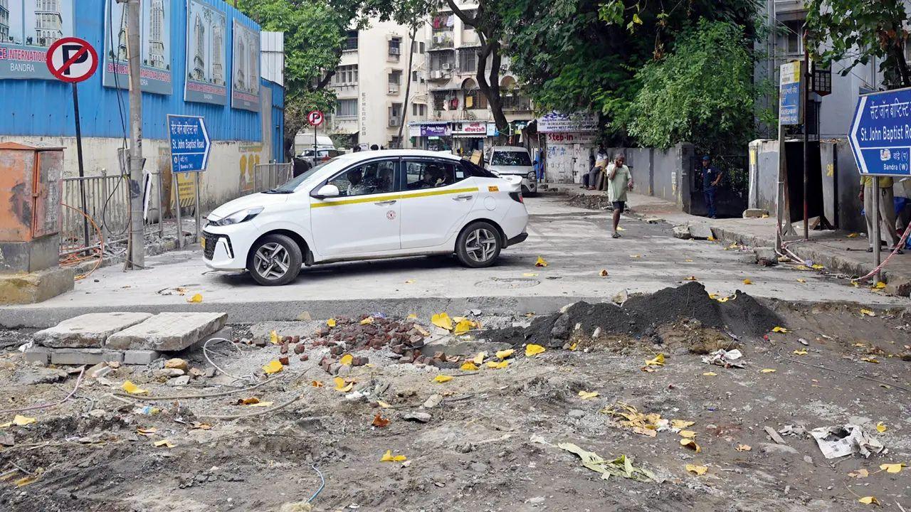 Work began in October 2024 on Bandra West's St Roques Road, but progress has stalled due to blocked sewers and water line leaks. As per last week’s civic data, BMC has completed 111.25 km of the targeted 130.15 km of concreting work. Another 51 km is expected to be brought to a “safe” stage by May 31
