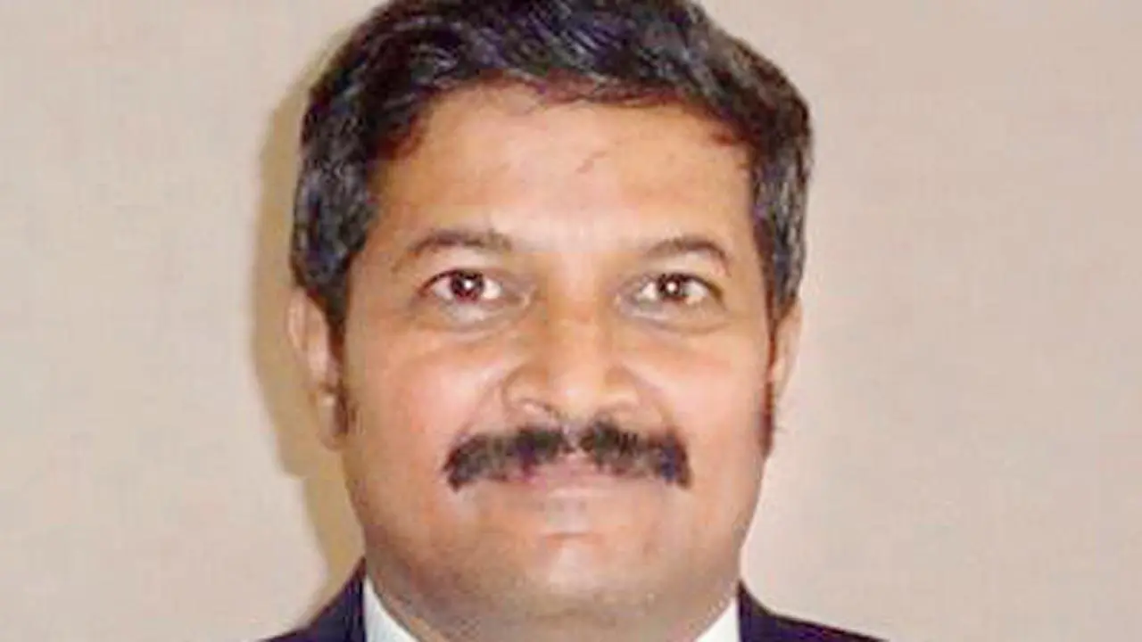 Career expert Vivek Velankar urges clarity over panic in career planning