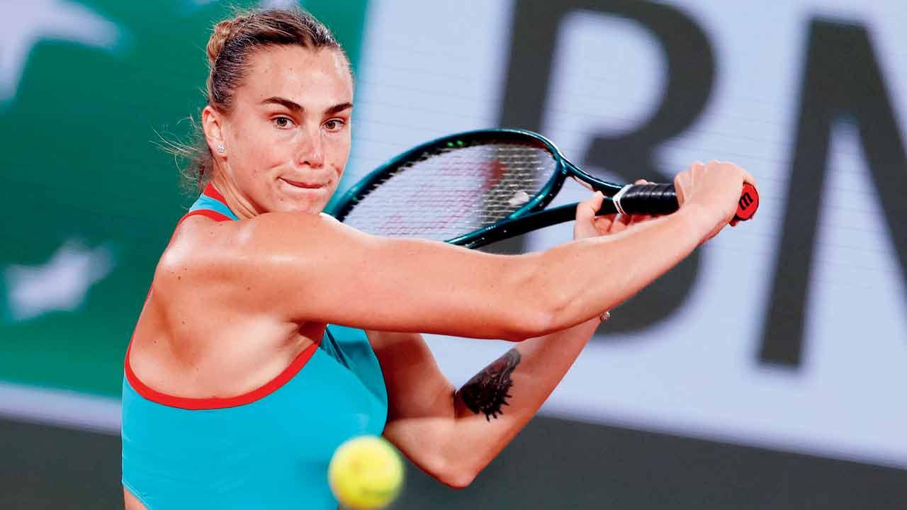 Sabalenka powers past Rakhimova into second round