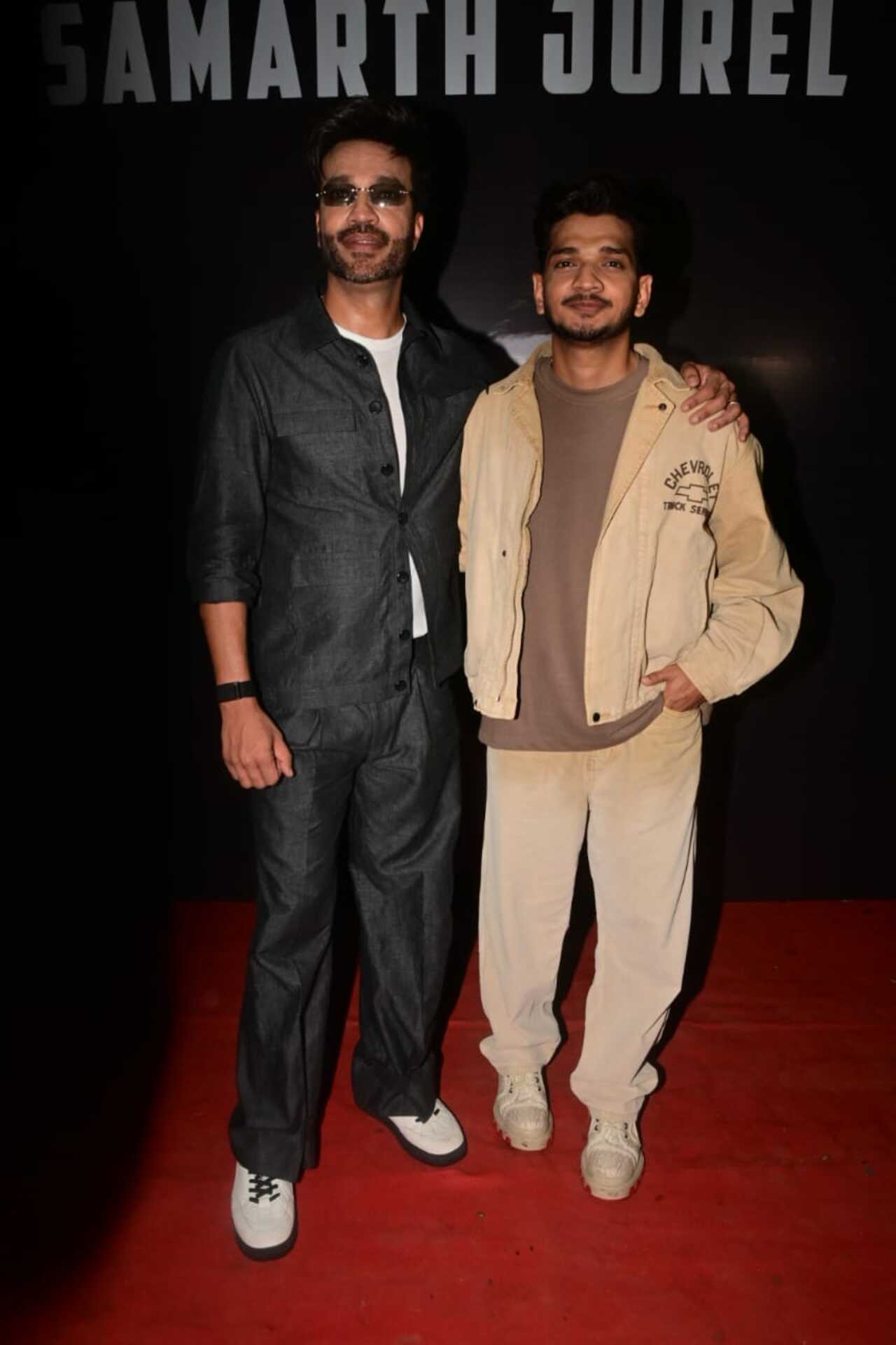 Vicky Jain and Munawar Faruqui posed together at the grand bash. While Vicky opted for an all-black outfit, Munawar stole the spotlight in his casual beige attire