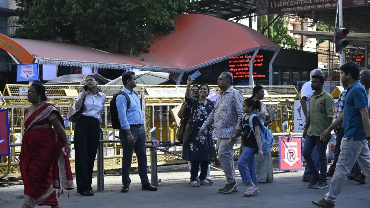 Safety of devotees is the responsibility of the police and the temple trust, Sarvankar said