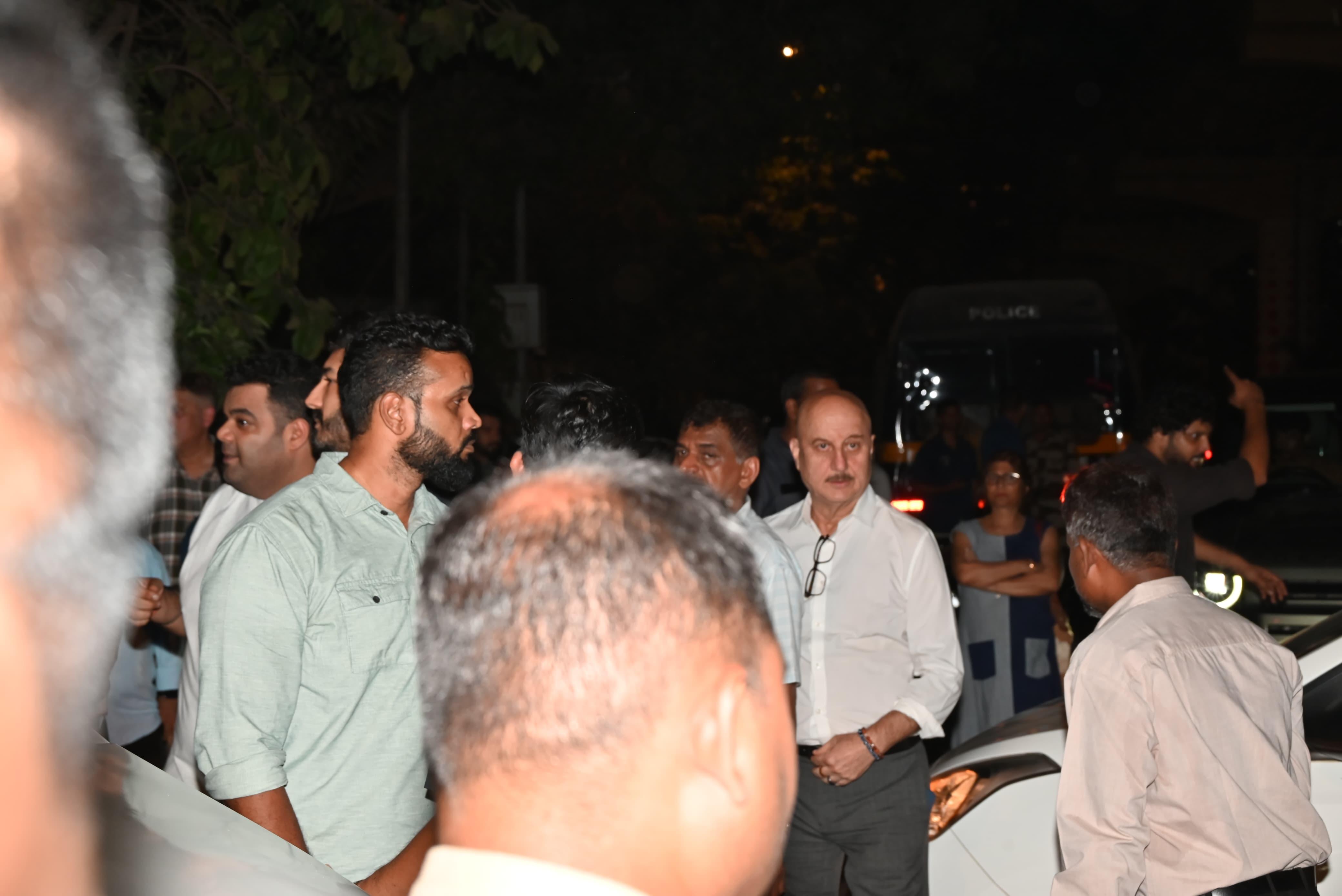 Anupam Kher shares a close bond with the Kapoor family. While he has worked with both Anil and Boney, their bond goes beyond just being co-stars. Kher was snapped at Anil’s mother’s residence soon after her demise