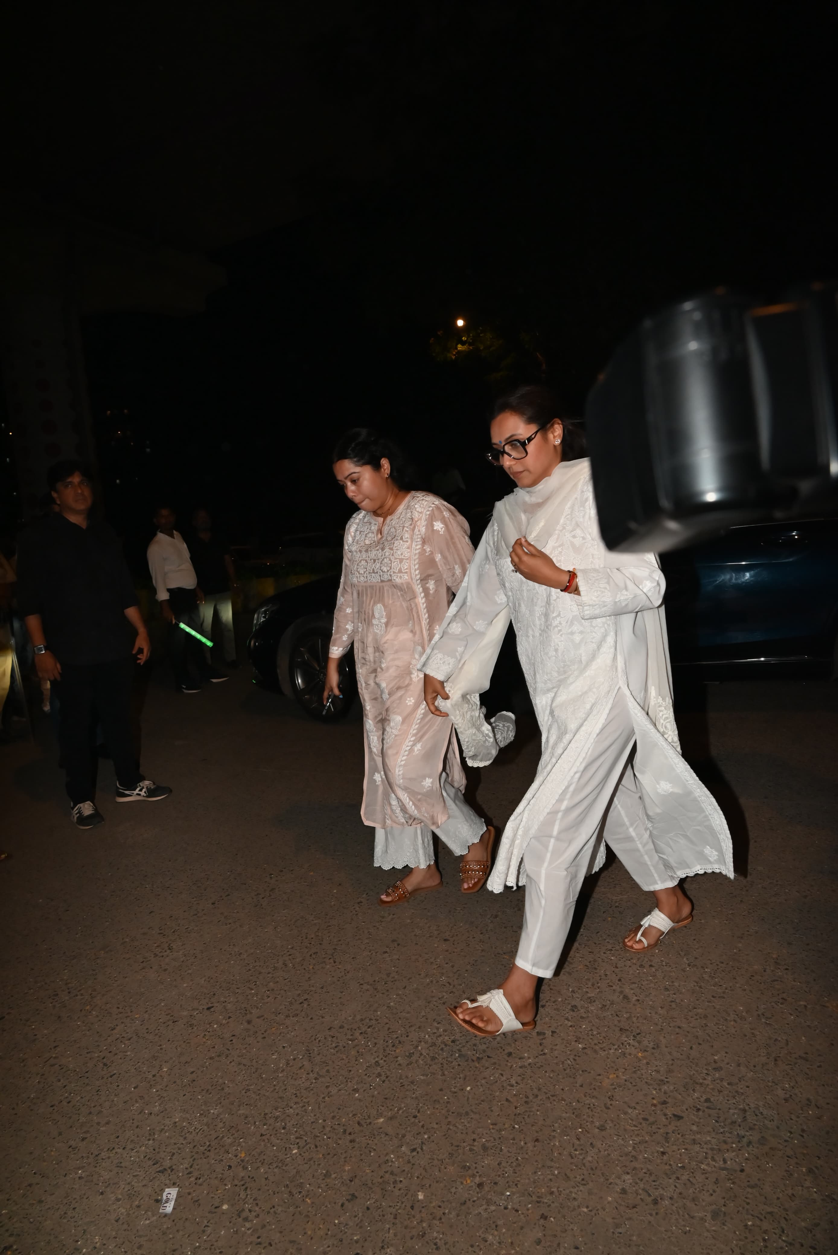 Rani Mukerji, who has shared the screen with Anil Kapoor in several films, has often spoken about her bond with the Kapoors. As soon as she heard the heartbreaking news, she rushed to meet and console the grieving family