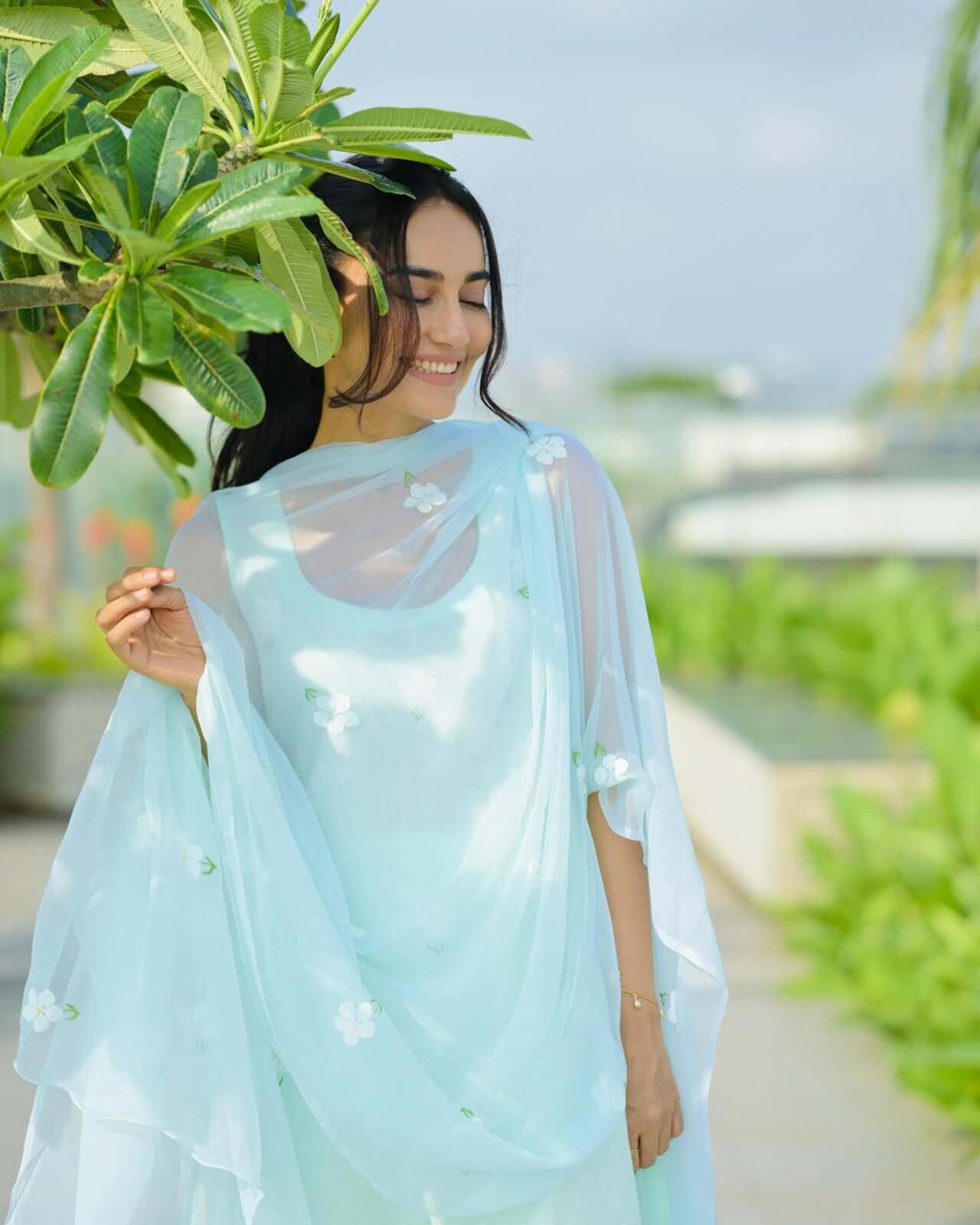 Who said you can’t wear traditional outfits in monsoon? If you’re taking inspiration from Surbhi, you’ll have an outfit ready for every mood