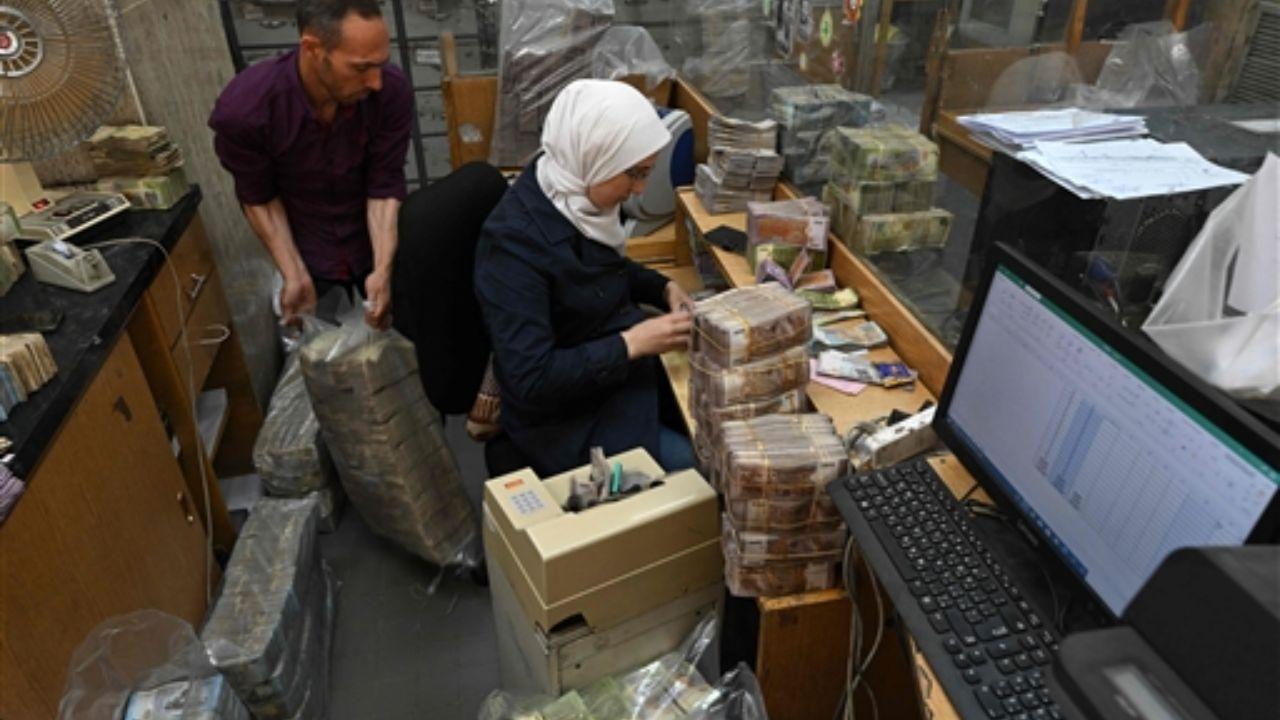 The sanctions will be maintained on security grounds, including restrictions on arms and technology that could be used for internal repression. According to the EU, additional sanctions will be imposed targeting human rights violators and those fueling instability in Syria