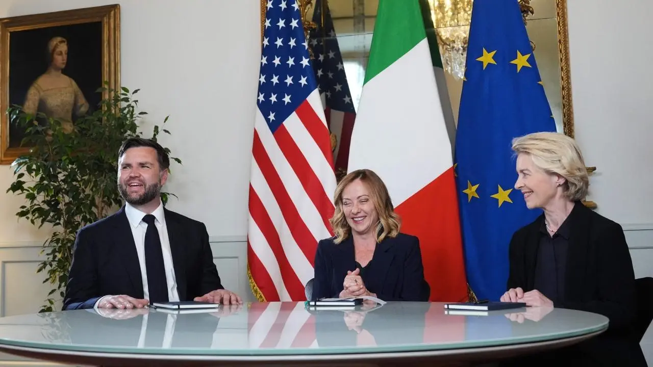 Italy's Meloni scores diplomatic win by bringing US, EU to same table