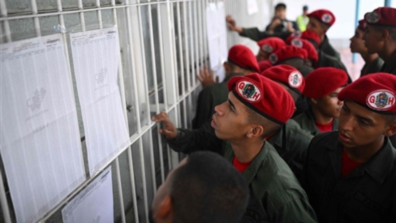 Voter participation, in the eyes of the opposition, legitimises Maduro's claim to power and his government's repressive apparatus, which after the July presidential election detained more than 2,000 people, including protesters, poll workers, political activists and minors, to quash dissent, reported the AP