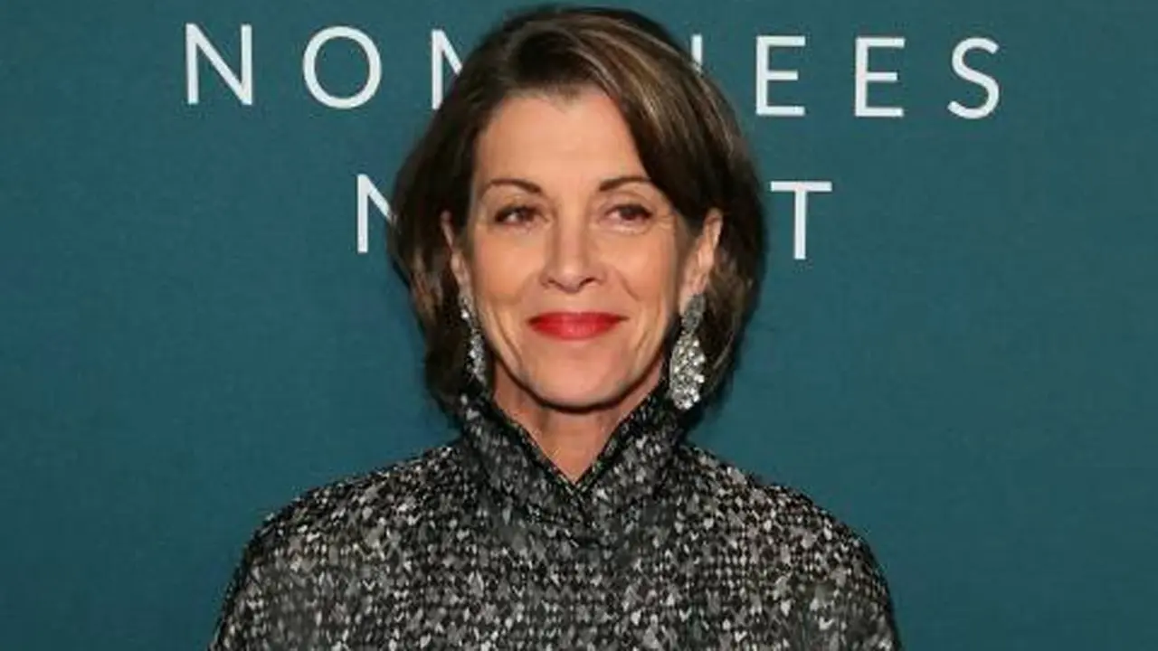Wendie Malick reflects on deep bond with Harrison Ford while filming Shrinking