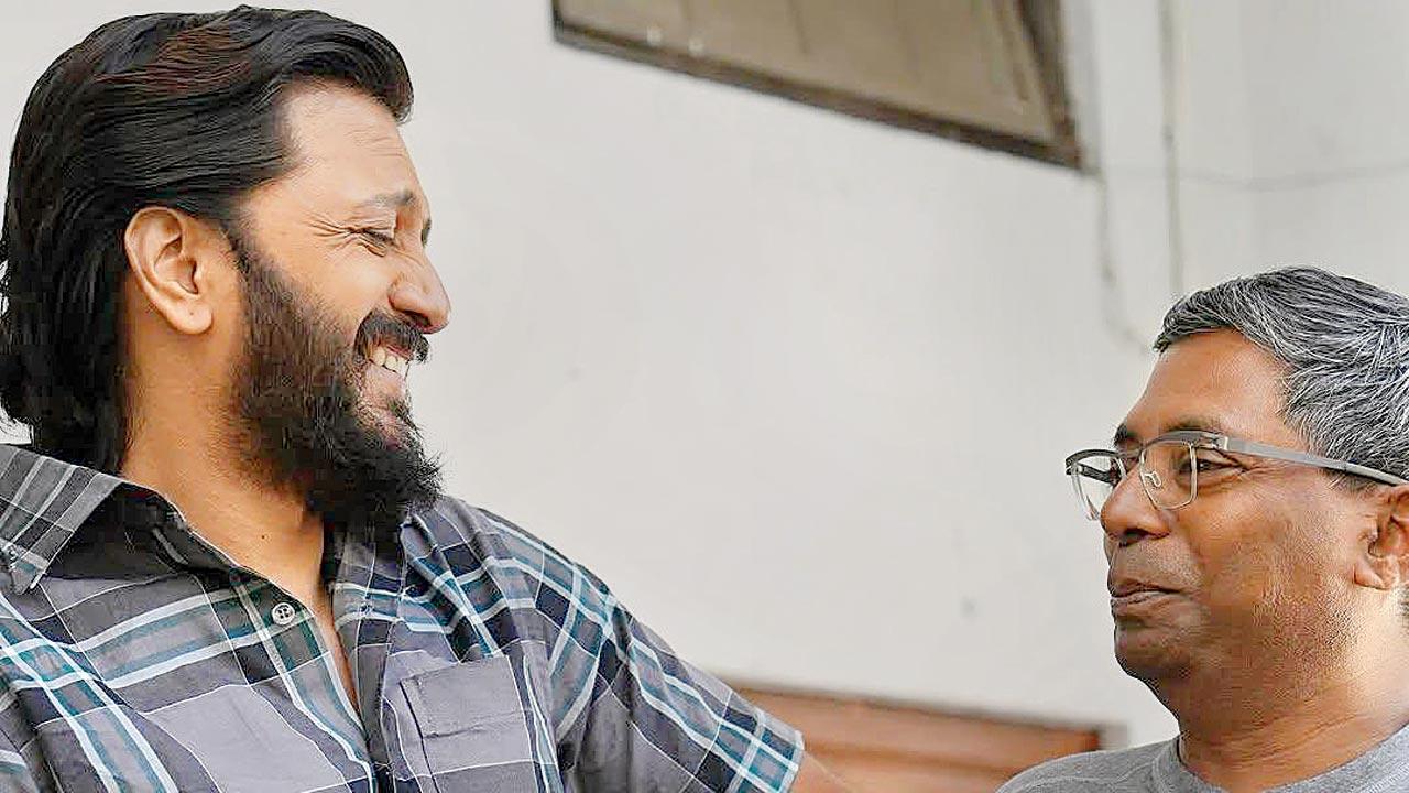 (From left) Riteish Deshmukh and director Raj Kumar Gupta during the film’s shoot 