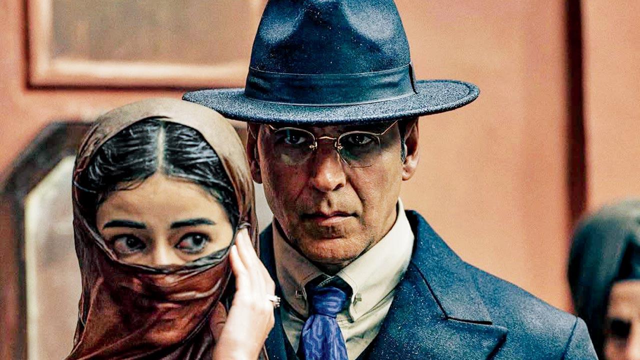 (From left) Ananya Panday and Akshay Kumar in the film