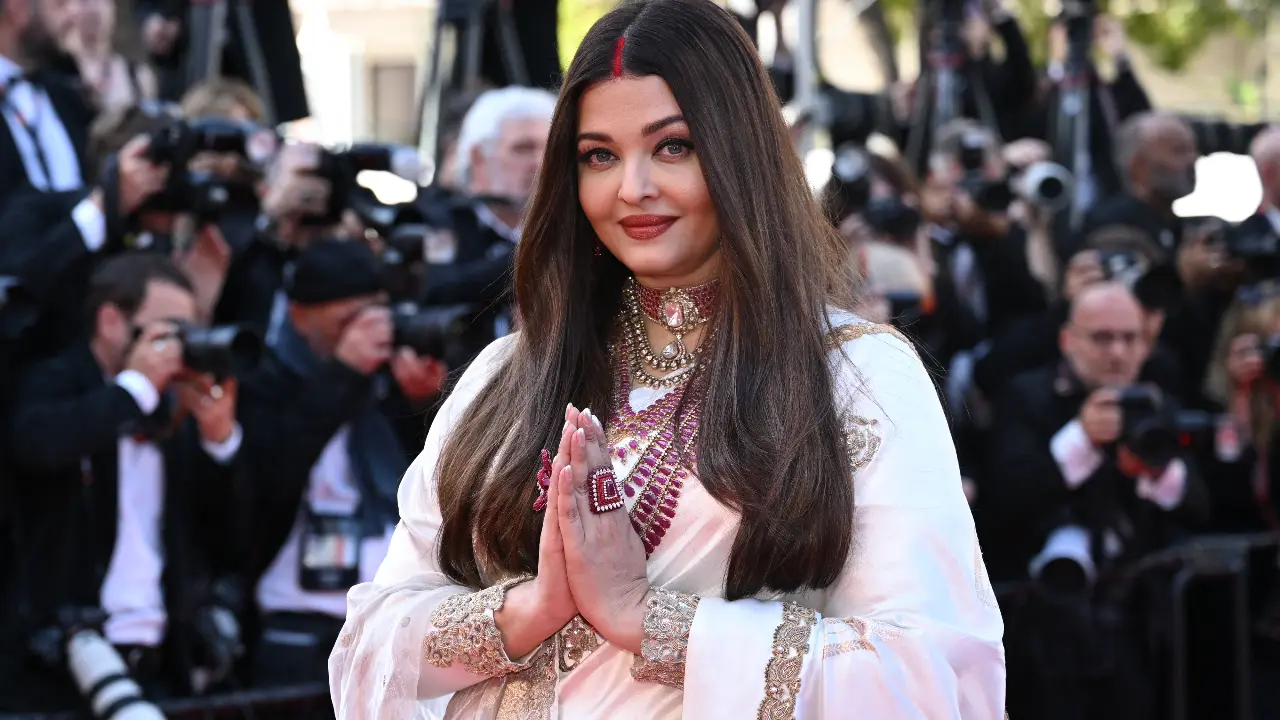 Cannes 2025: Aishwarya, with her saree and sindoor, puts divorce rumours to rest