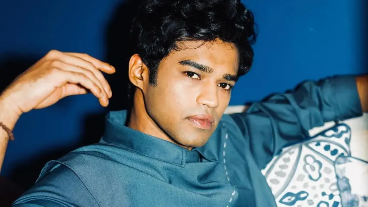 Babil Khan receives support from Ananya, Raghav amid viral video controversy