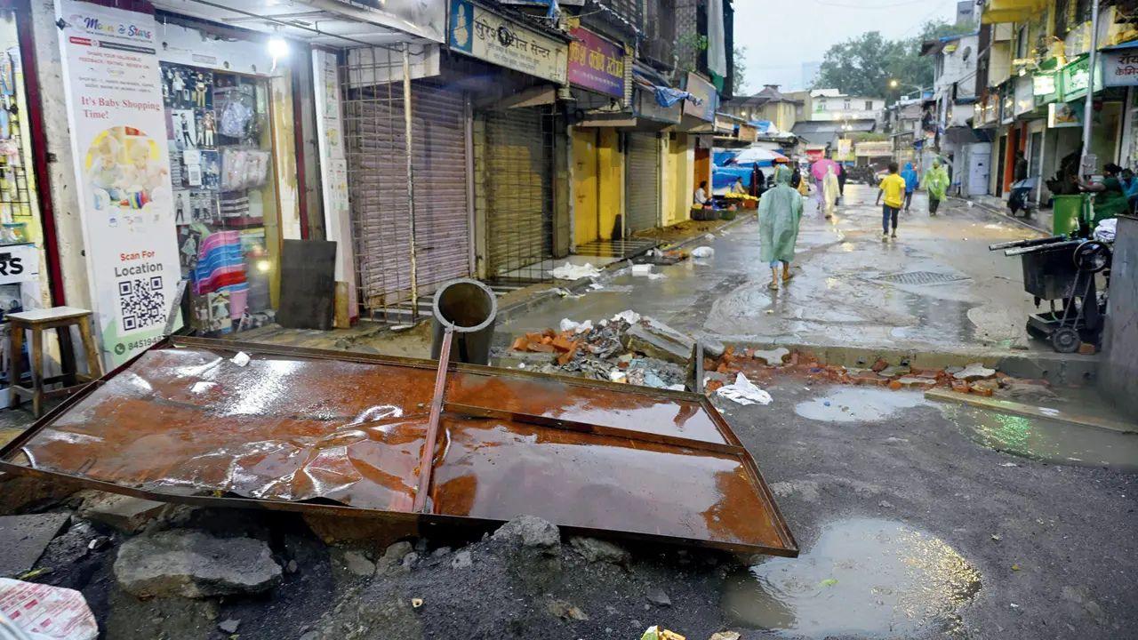 The CC roadwork at Mahim’s Kapad Bazar remains incomplete. Pic/Ashish Raje