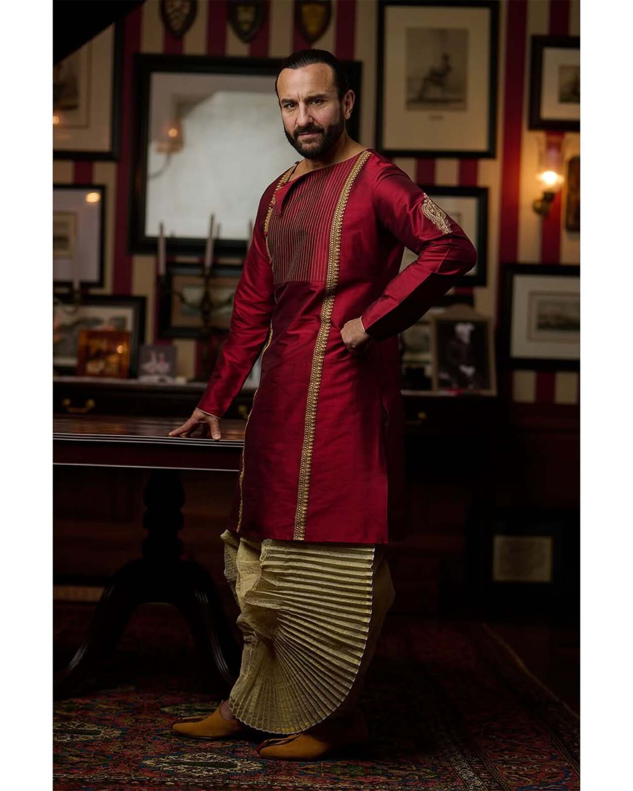 Who would have thought that even Saif Ali Khan would encounter such a problem? In a throwback interview, Saif revealed that even his star power was of no use when it came to buying a house in Juhu