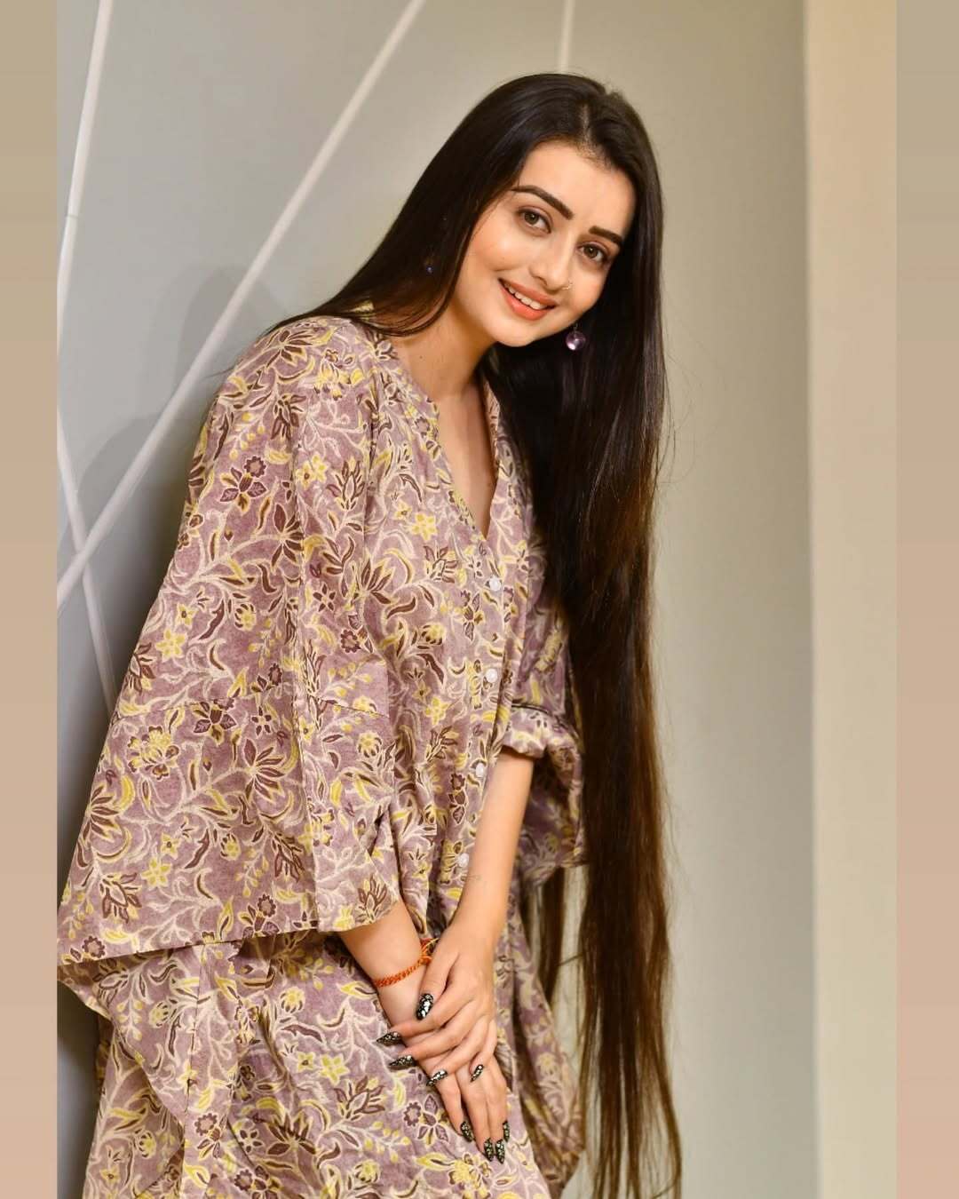 Such a relaxed vibe! If you're wondering what to wear for the perfect office look, this loose long poncho dress is it
