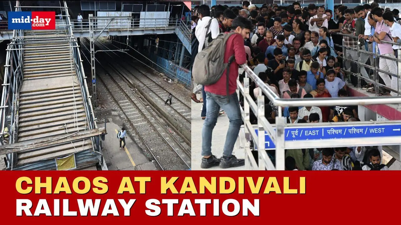 Kandivali Station: Commuters cross tracks as FOB stairway remains closed