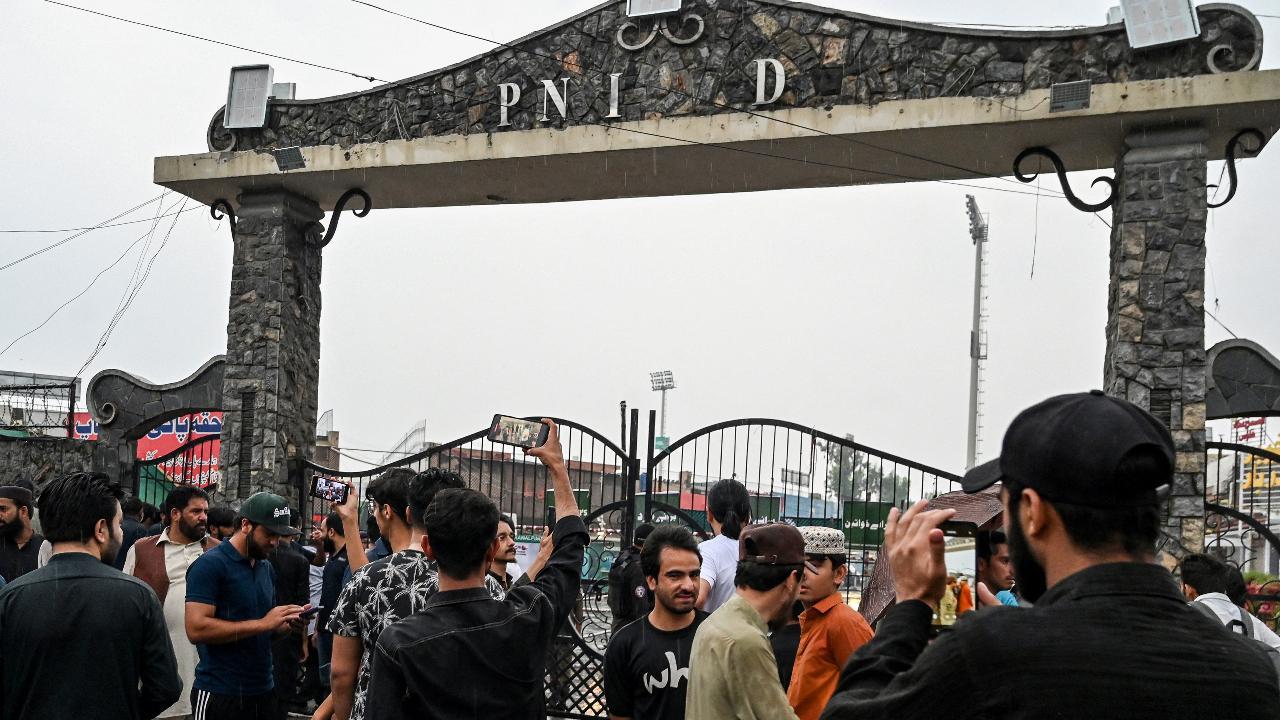 PSL postponed indefinitely after brief relocation announcement to UAE