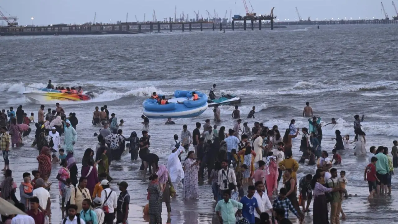 IN PHOTOS: Mumbaikars visit Juhu beach as weather patterns change in city