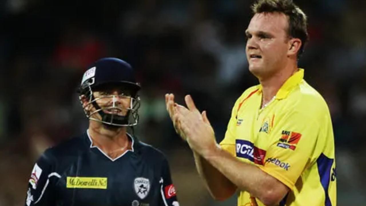 104 – Deccan Chargers vs CSK (2010)
The 2010 semi-final saw Chennai Super Kings defend a modest 142/7 with remarkable precision. Doug Bollinger (4/13) led the attack as the Chargers folded for 104 in 19.2 overs at DY Patil Stadium. Contributions from Jakati, Ashwin, and Muralitharan ensured CSK booked their place in the final with a clinical 38-run win