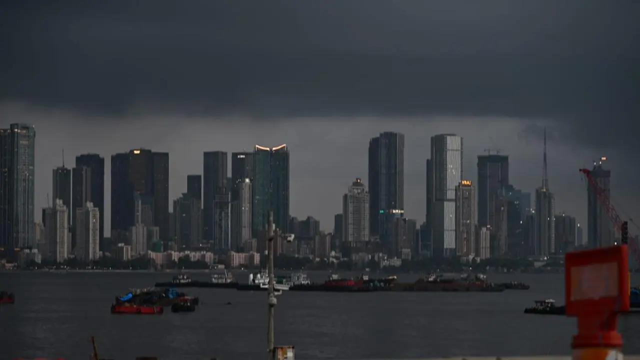 IN PHOTOS: Mumbai wrapped in dark clouds as rains continue in parts of city