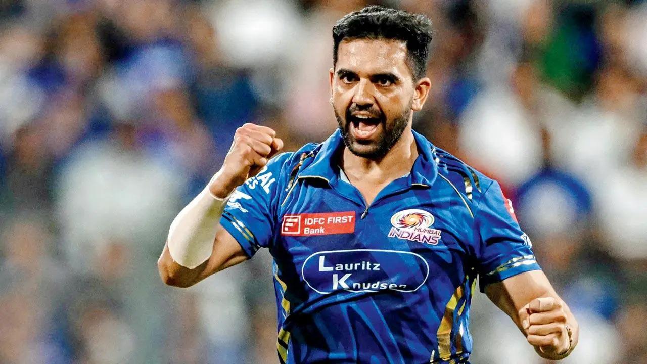 With Deepak Chahar gripping the ball, the Hardik Pandya-led MI fell short of sealing the victory against GT. Rahul Tewatia and Gerald Coetzee accumulated the required runs by smashing boundaries at the crucial time(Pic: File Pic)