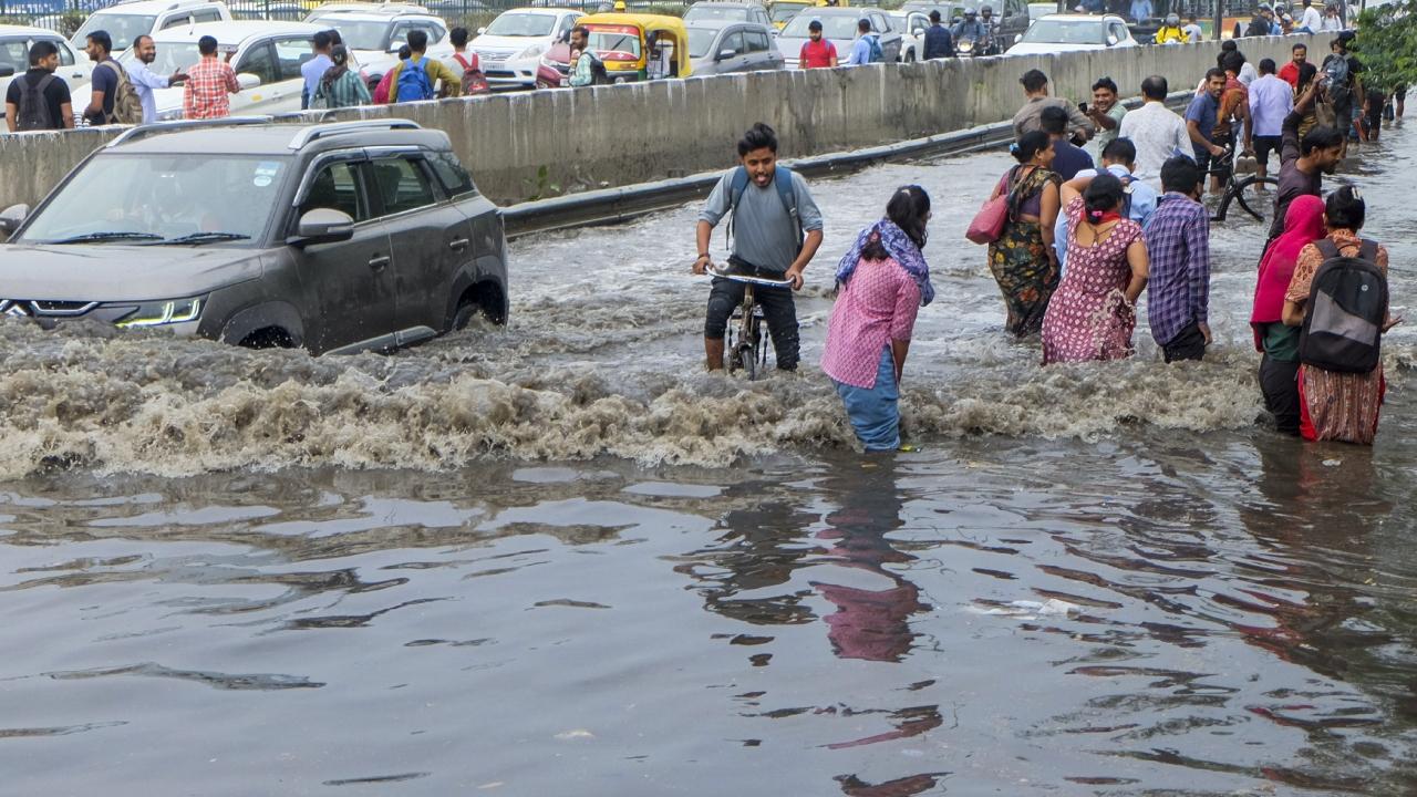 Another incident was reported at Dwarka's Chhawla area, where three people sustained minor injuries when a wall collapsed