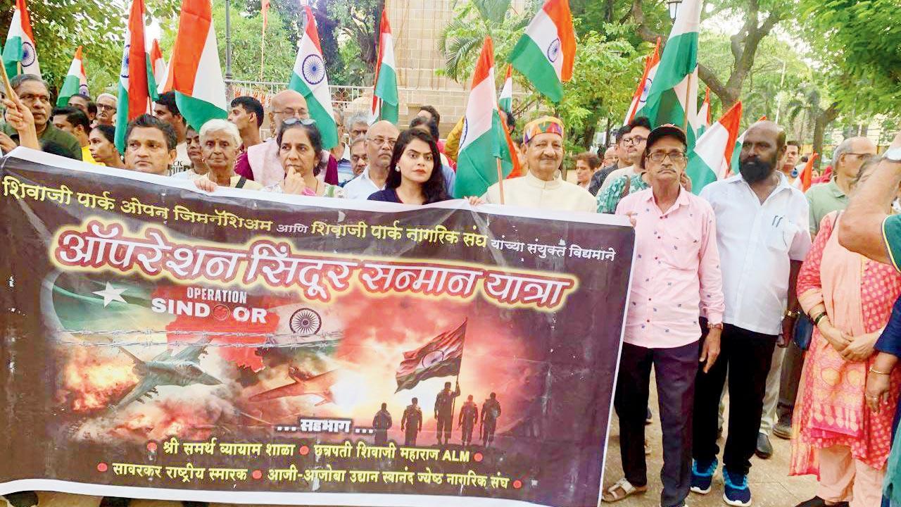 The patriotic march at Shivaji Park
