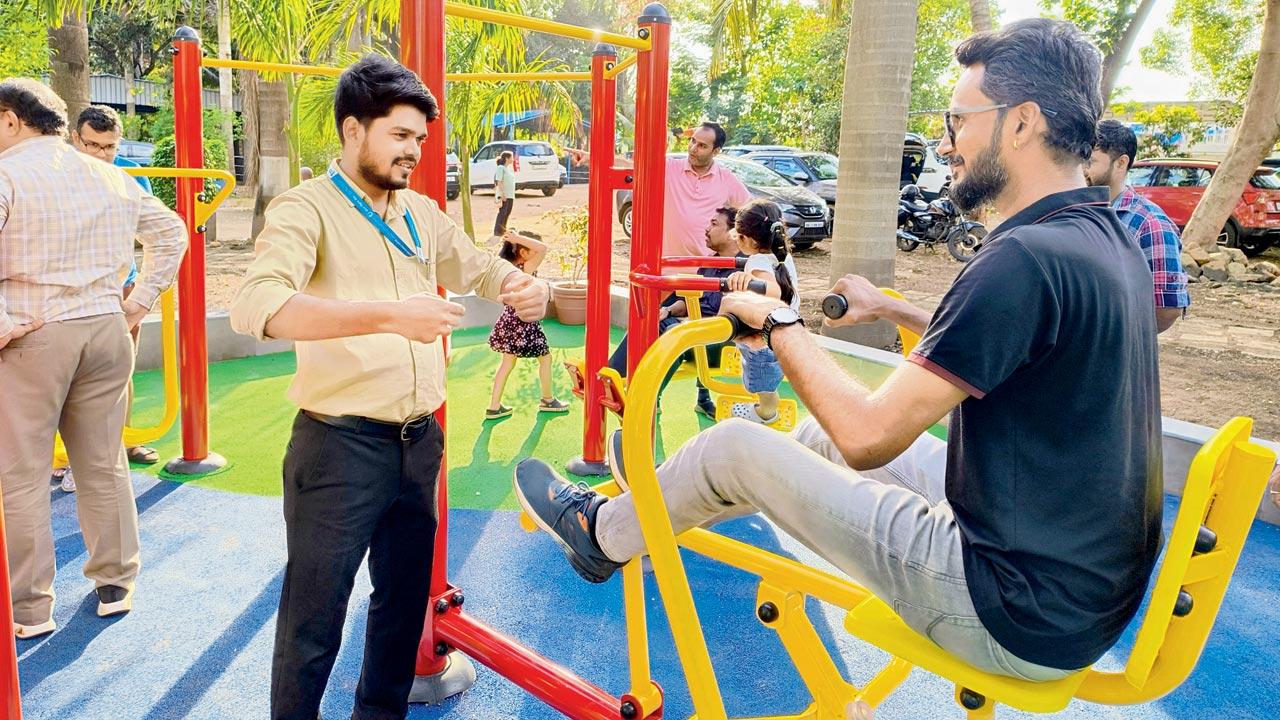 A visitor attempts a new equipment. Pic Courtesy/Nehru Science Centre