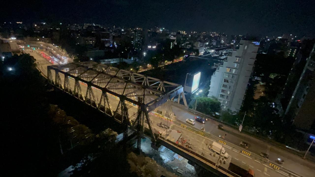 The new bridge would significantly boost Mumbai’s development and ease traffic congestion between the eastern and western parts of the city