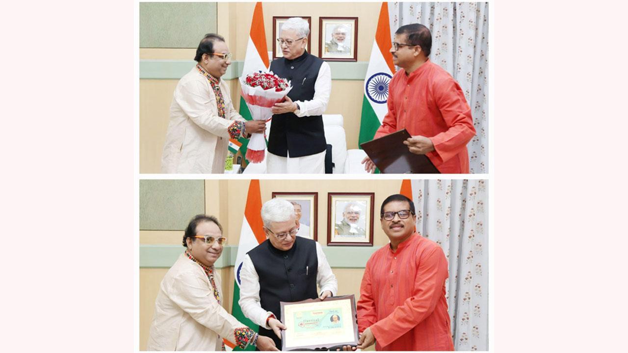 Governor of Telangana Shri Jishnu Dev Varma was felicitated by  Pt.Prodyut Mukherjee and Abhijeeth Bhattacharjee at Hyderabad