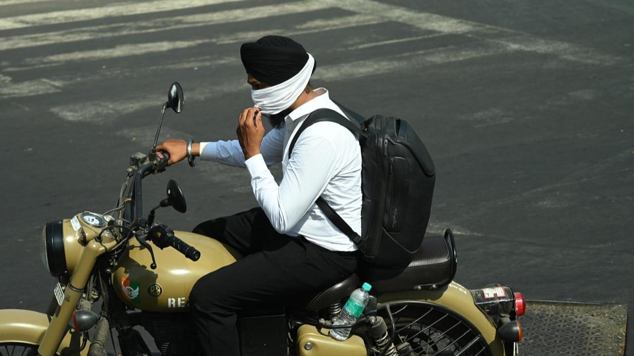 Temperatures will range from a cool 26 degrees Celsius in the morning to a warm 33 degrees Celsius during the day, the IMD weather bulletin stated on May 3