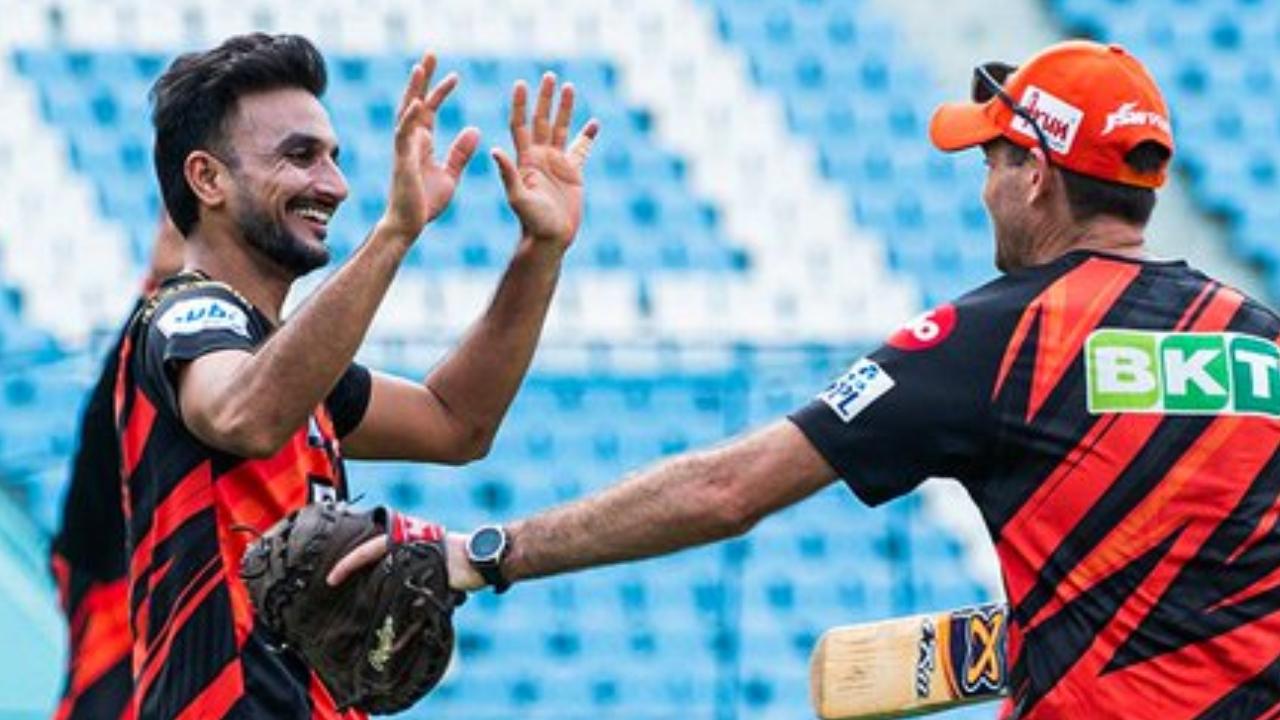 So far, in the IPL 2025, Harshal has bagged 15 wickets in 11 matches. His side is now left with two matches against Royal Challengers Bengaluru and Kolkata Knight Riders (Pic: X/@SunRisers) 